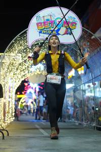 BIB: 5541, 201
                            <button type="button" onclick="openModal(21830467)" class="btn btn-primary btn-sm float-right btn-popup" data-toggle="modal" data-target=".modal-high-quality">
                        <i class="fas fa-shopping-cart"></i> Add to Cart
                    </button>
                                            <button type="button" onclick="isThisMe(21830467, true)" class="btn btn-success btn-sm float-right btn-popup btn-isme hidden" data-toggle="tooltip" data-placement="bottom" title="นี่คือรูปของคุณใช่ไหม คลิกที่นี่เพื่อเอาเข้าอัลบั้ม">
                        <i class="fas fa-plus"></i> Add to album
                    </button>
                    <button type="button" onclick="isThisMe(21830467, false)" class="btn btn-warning btn-sm float-right btn-popup btn-isnotme hidden">
                        <i class="fas fa-ban"></i> Remove from album
                    </button>